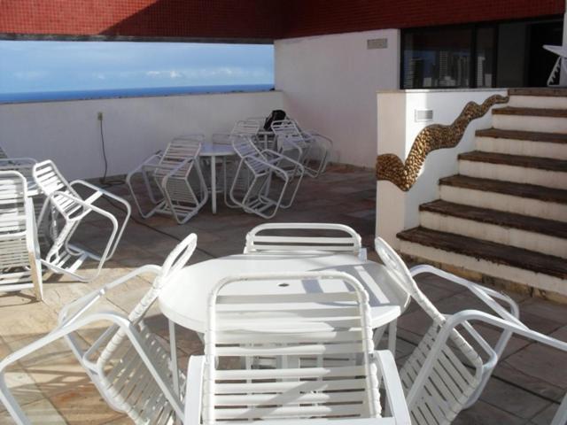 Flat Luxo Bem Localizado No Bairro Da Barra Salvador Apartment Exterior photo